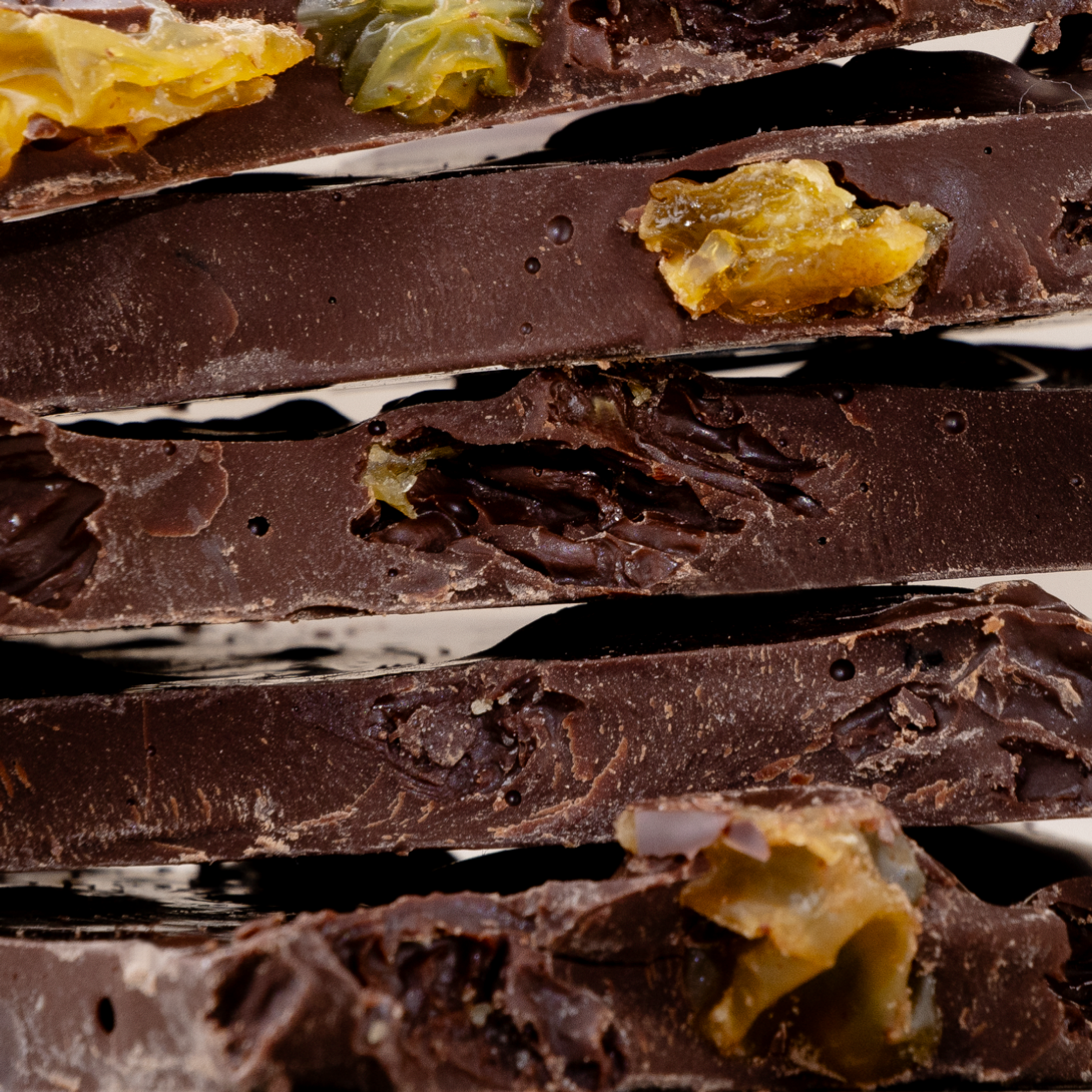 Dark Rum & Raisin Bark 100g
